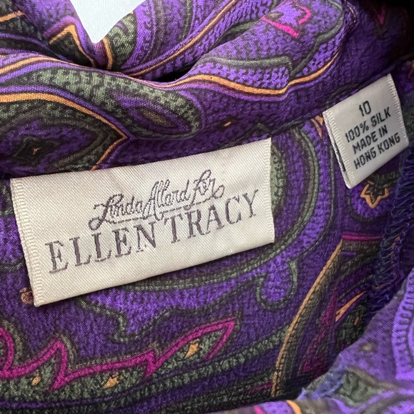 Linda Allard for Ellen Tracy 90’s Silk Paisley Button Front Shirt. - Picture 5 of 9